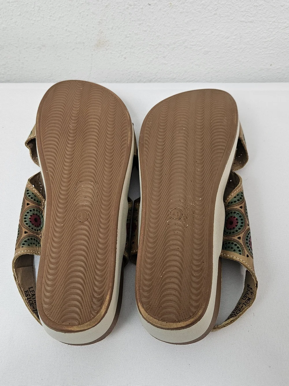 L'Artiste Spring Step ERICE Circles Leather Taupe Multi Sandal EU 41 US 9.5-10